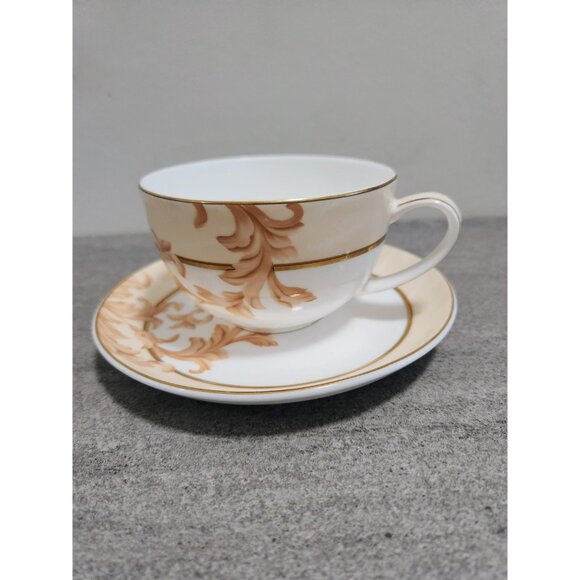 Dynasty Vintage Wide Mouth Tea Cup Saucer White Tan Gold Tea Time - Picture 7 of 10